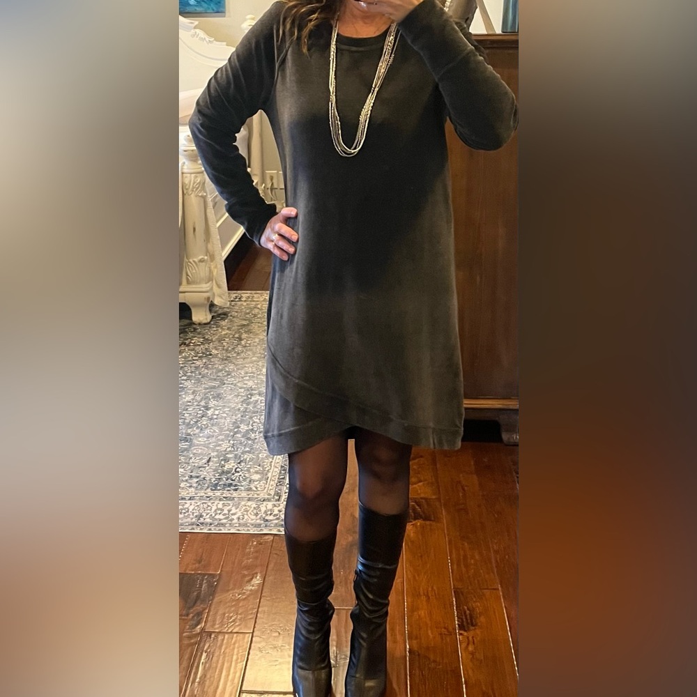 Athleta Charcoal Gray Long Sleeve Velvety Jersey Dress-Sz L